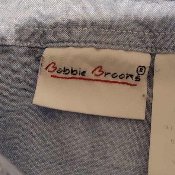 Light washed embroidered button up shirt - Picture 5 of 6